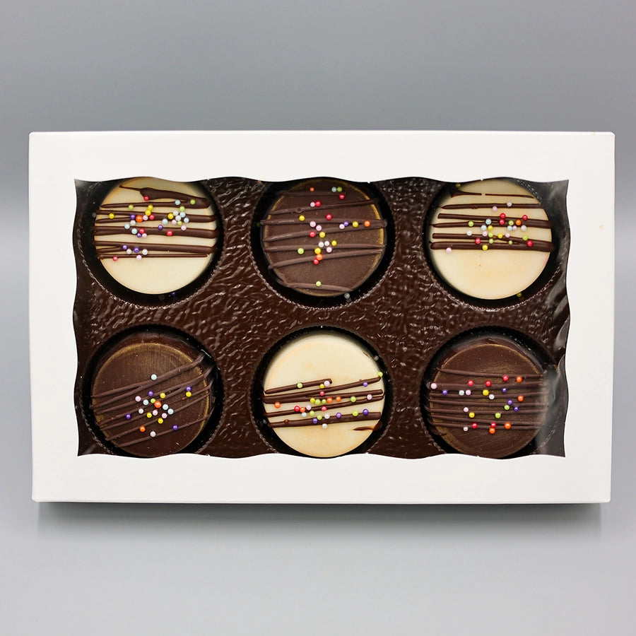 Chocolate Dipped Oreos